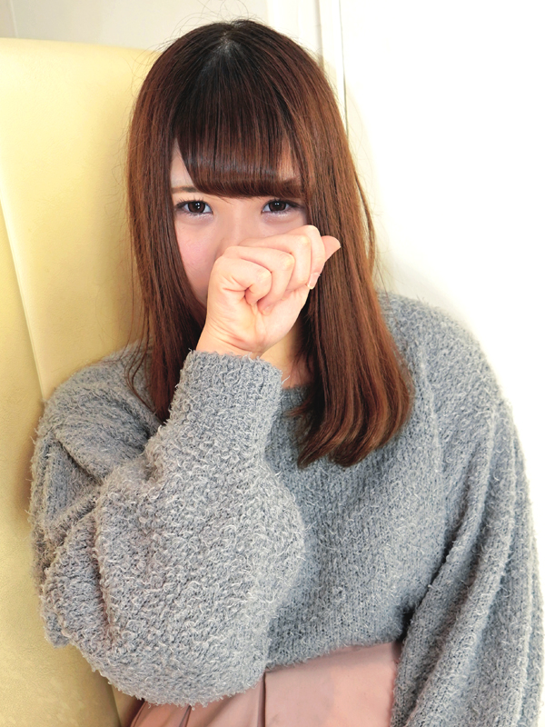 激安ヌキ道楽・祇園店 みおり 25歳 T：164cm　B：86(E)　W：56　H：88